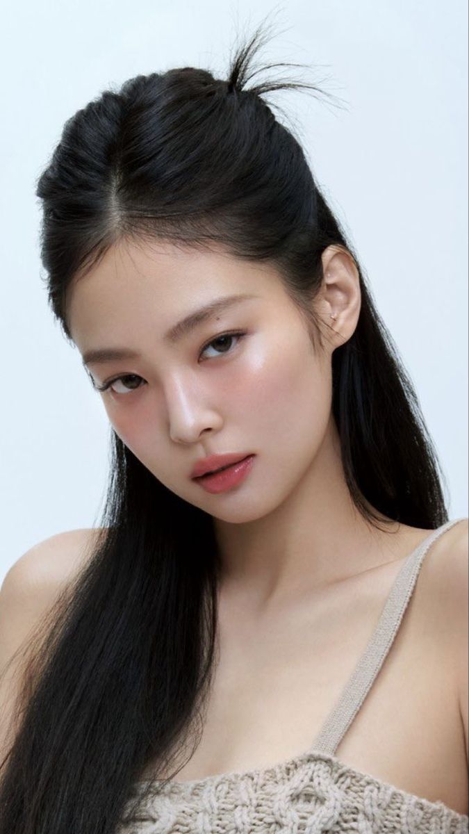 Jennie的意式美学穿出南欧艳阳下的慵懒性感